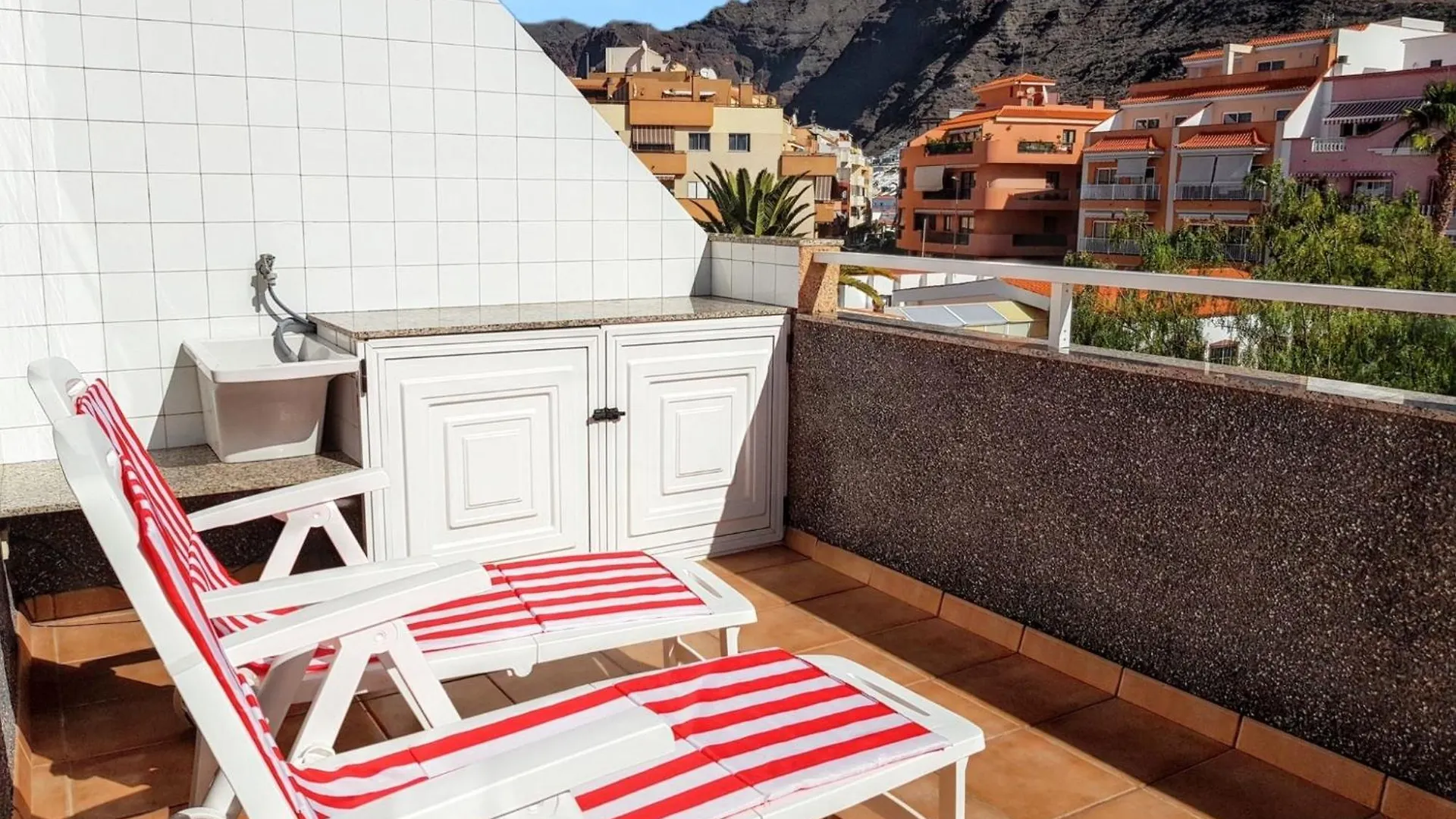 Coastal Terrace Apartment: 2BR with Wi-Fi near Puerto de Santiago Beach